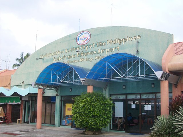 Arriving at the Caticlan Airport