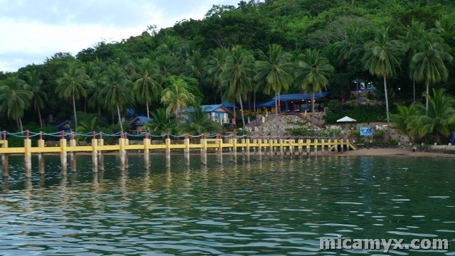Dive Link Coron Adventure Island Resort in Uson Island