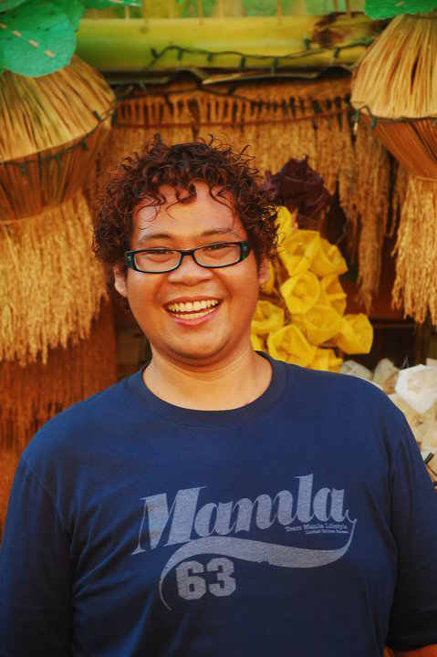 Enrico Dee of Byahilo.com at Pahiyas Festival 2010