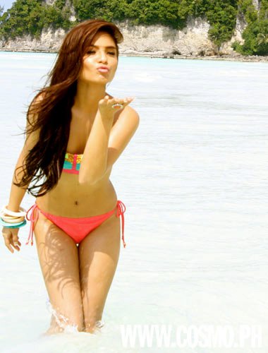 Lovi Poe in Boracay (photo from her Cosmopolitan Magazine Feb 2011 shoot)