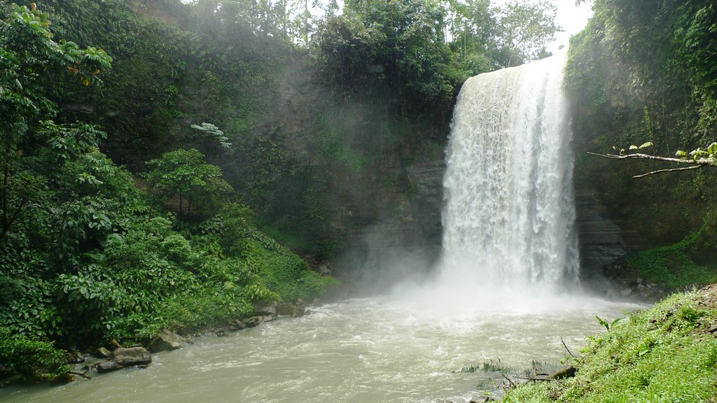 Dongon Falls .(First of Seven Waterfalls of Lake Sebu)