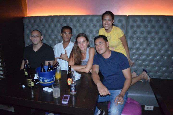 Impromptu Gimik Night in Dagupan with my cousins