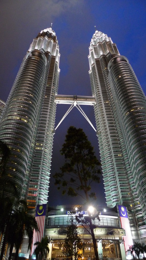 The Petronas Twin Towers - Standing Still