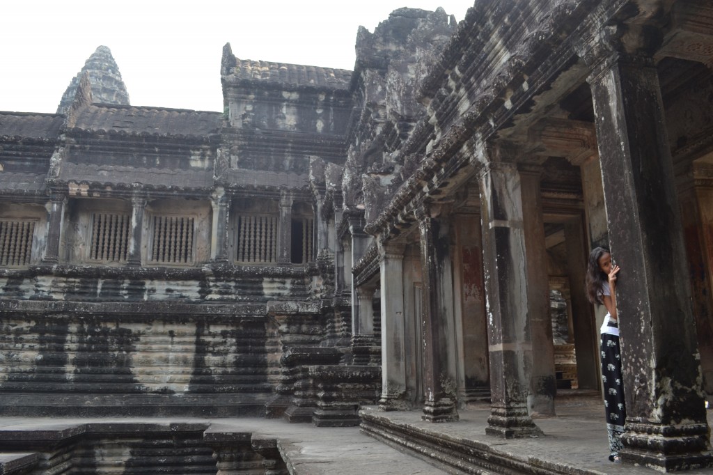 Let's play hide in seek in Angkor Wat