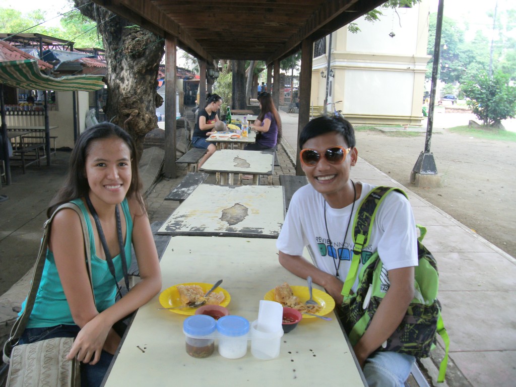 Merienda at Vigan Empanadahan