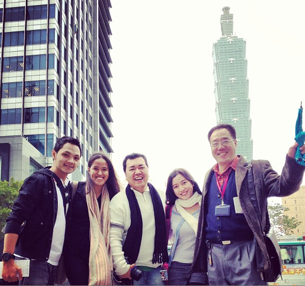 Kevin, Mica, Fitz and Hannah with our beloved tour guide, Johnny!