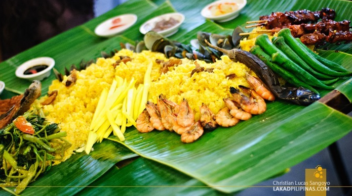 Dagupan (Pangasinan) Boodle at Seafood Island - Harbor Point (Photo by Christian)