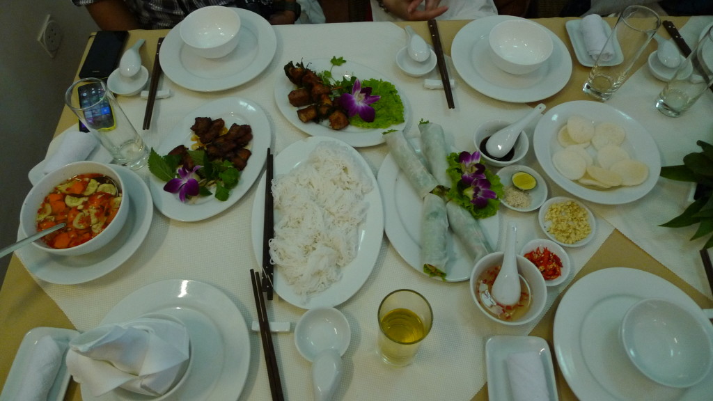 Hanoi-Vietnam-Green-Lotus-Lunch