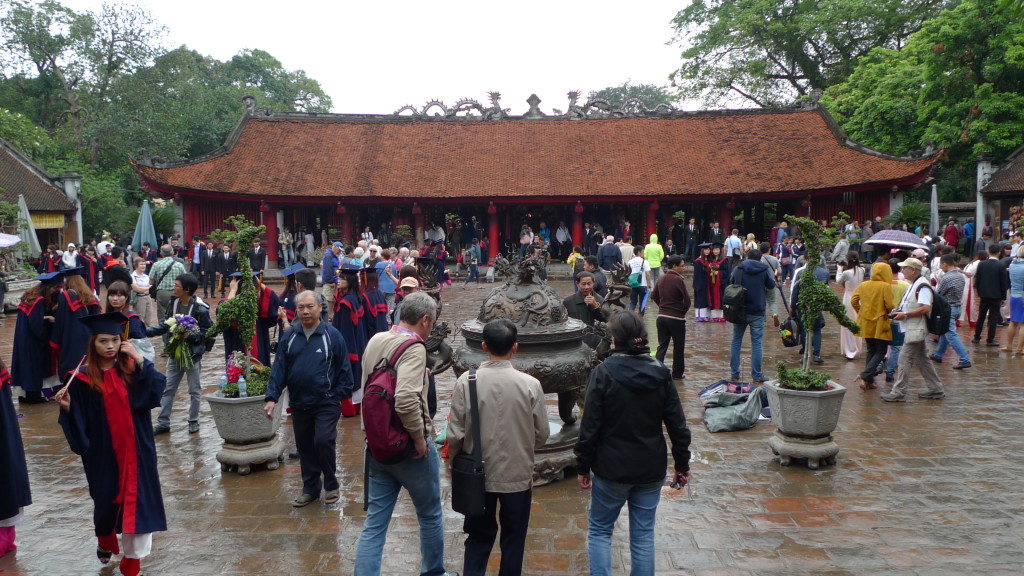 Hanoi-Vietnam-Temple-of-Literature3