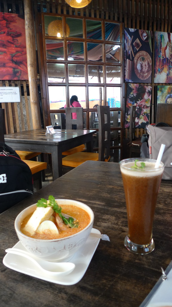 Lunch at Ketchup Food Community's Rumah Sate- Laksa and Tamarind Juice 