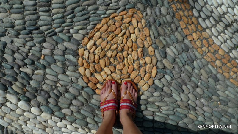 Walking leisurely at Las Casas Filipins de Acuzar with my Lakhambini flat sandals!