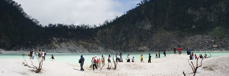 Kawah Putih in Bandung, Indonesia | Photo by Wonderful Indonesia