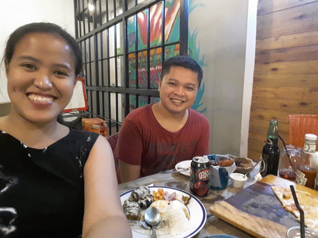 Too many stories shared while nomnoming pizza, balunbalunan, chicken wings and beef kebab... and some random drinks.