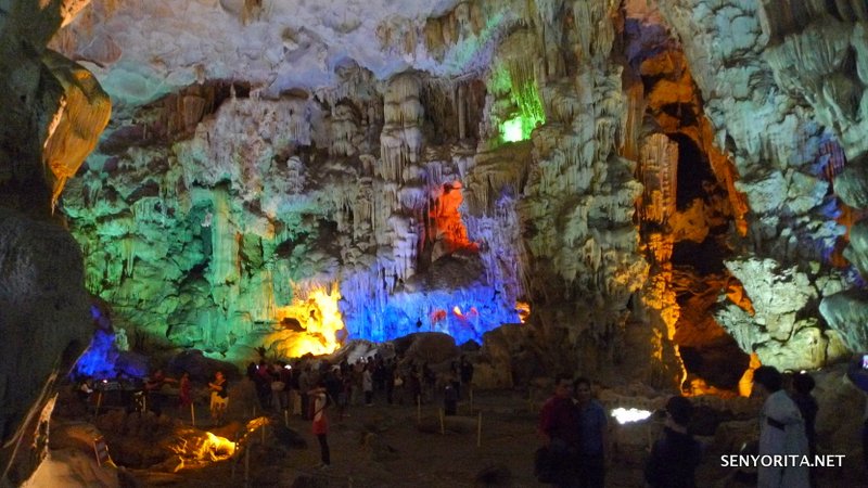 11-halong-bay-vietnam-caves