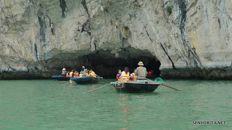 14-halong-bay-vietnam-cruise-cave